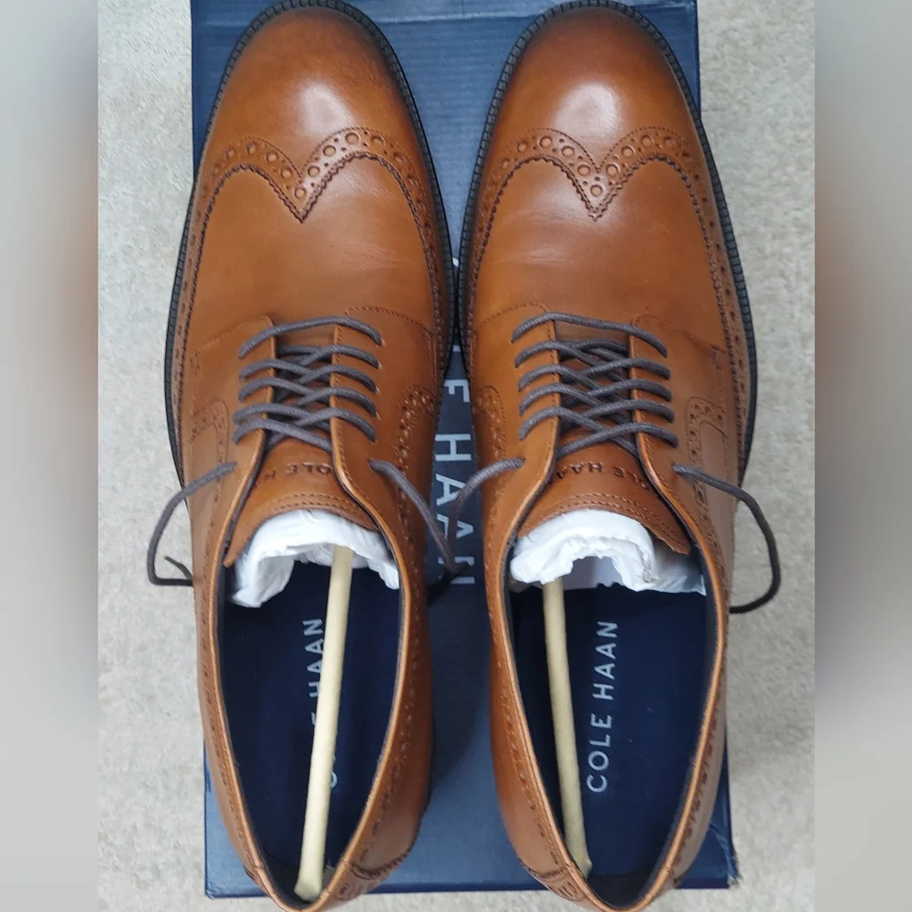 Cole Haan Mens Tan Leather Wingtip Oxfords Size 12 NWT Groom Shoes Formal Office